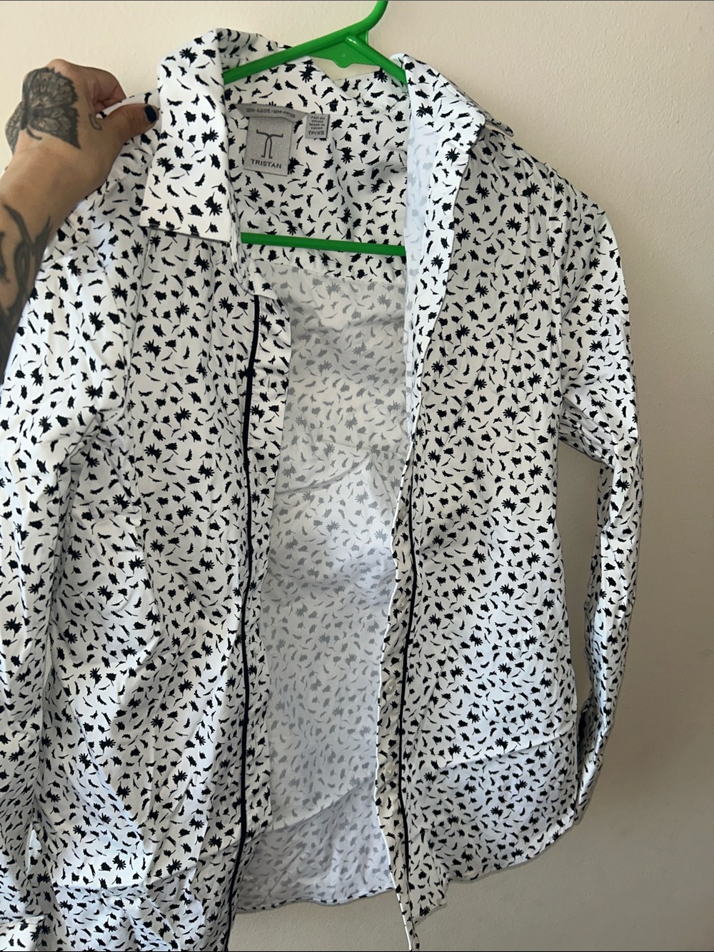 Tristan White Shirt with Black Leaf Motif